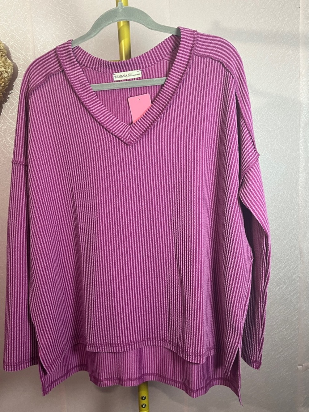 Zenana Outfitters Ribbed V-Neck Oversized Sweatshirt in Fuchsia
